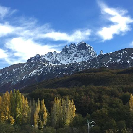 Hostel Basecamp Cerro Castillo Вийя Серо Кастийо Екстериор снимка