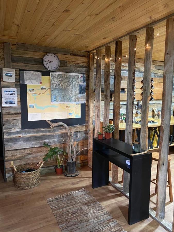 Hostel Basecamp Cerro Castillo Вийя Серо Кастийо Екстериор снимка